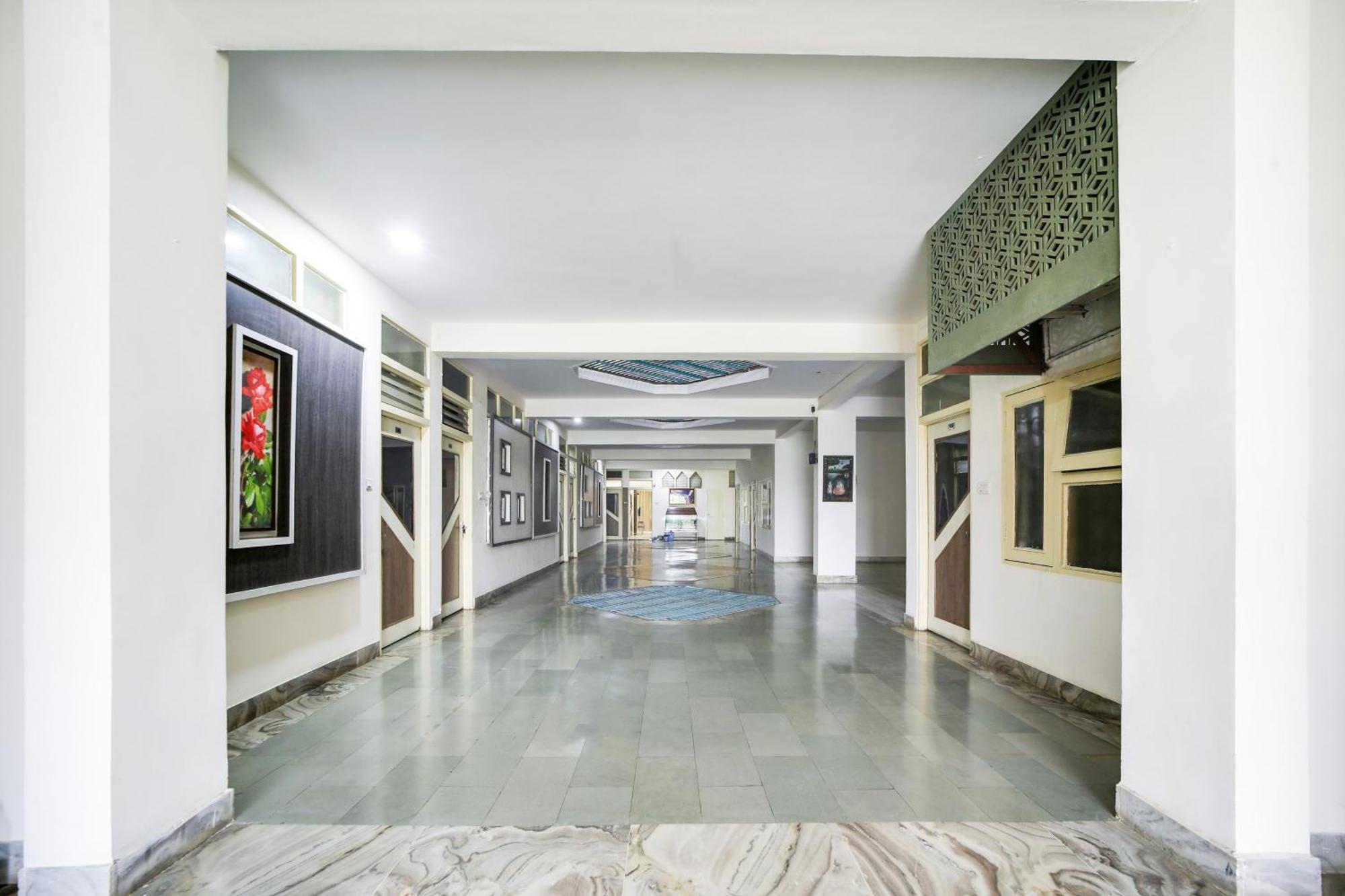 Collection O Hotel Silver Inn Bhopal Exterior photo