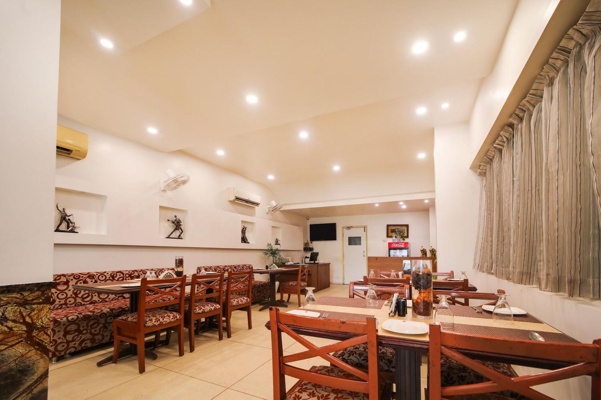 Collection O Hotel Silver Inn Bhopal Exterior photo