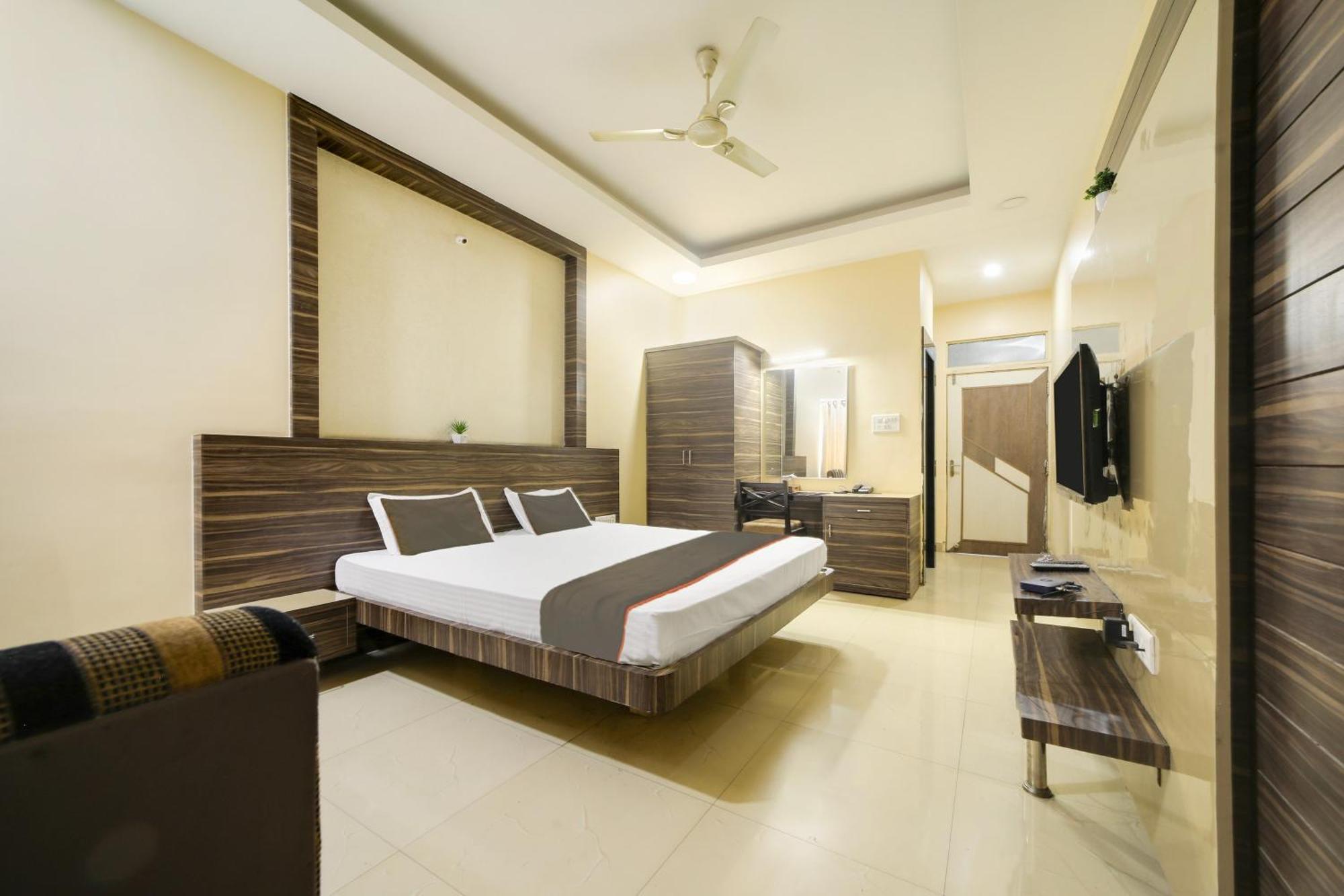 Collection O Hotel Silver Inn Bhopal Exterior photo